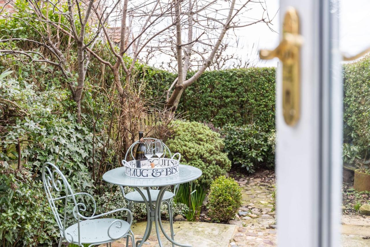 Quaint Cottage In The Heart Of North Yorkshire Village - Pet Friendly Free Stillington Экстерьер фото
