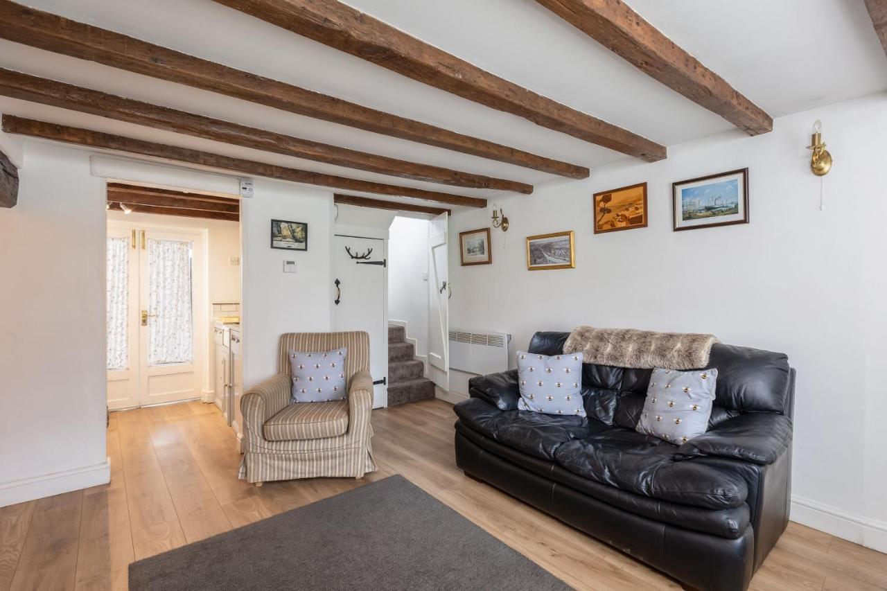 Quaint Cottage In The Heart Of North Yorkshire Village - Pet Friendly Free Stillington Экстерьер фото