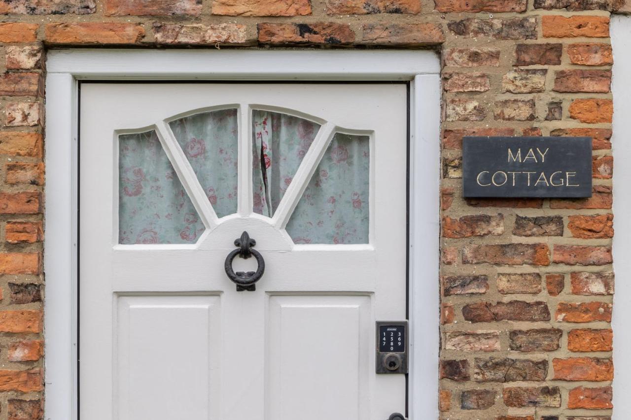 Quaint Cottage In The Heart Of North Yorkshire Village - Pet Friendly Free Stillington Экстерьер фото